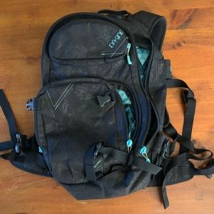 Dakine Heli Backpack